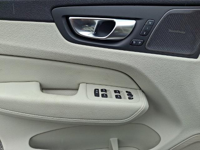 new 2027 Volvo XC60 car, priced at $65,388