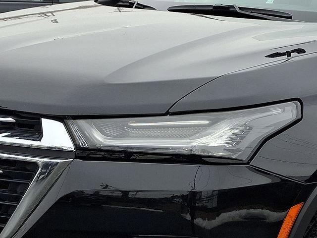 used 2023 Chevrolet Traverse car, priced at $29,988