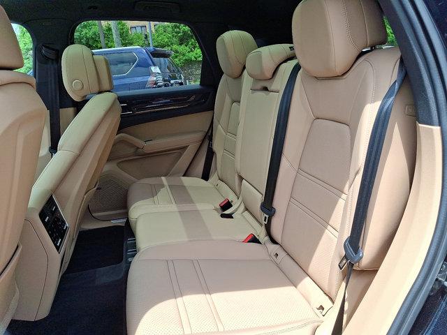 used 2021 Porsche Cayenne car