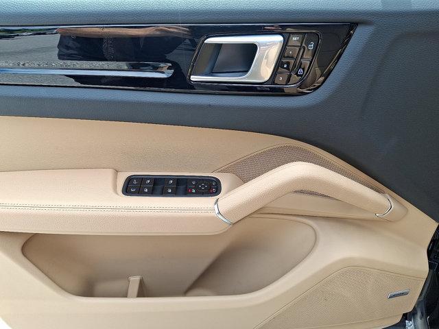 used 2021 Porsche Cayenne car