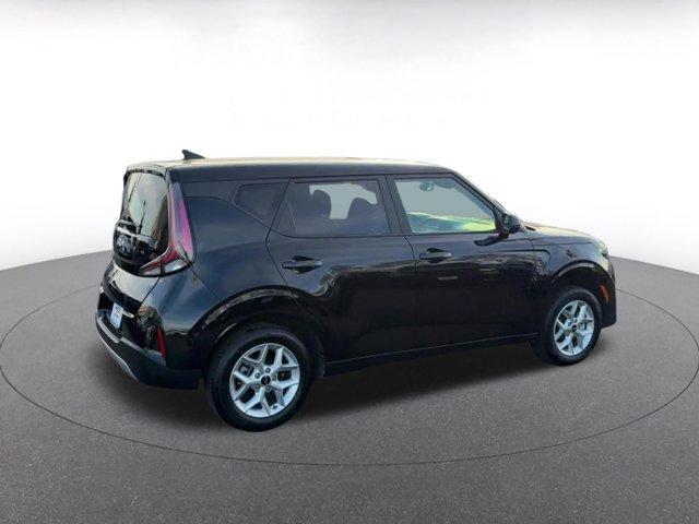 used 2025 Kia Soul car, priced at $17,164