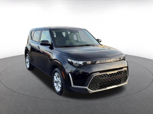 used 2025 Kia Soul car, priced at $17,164