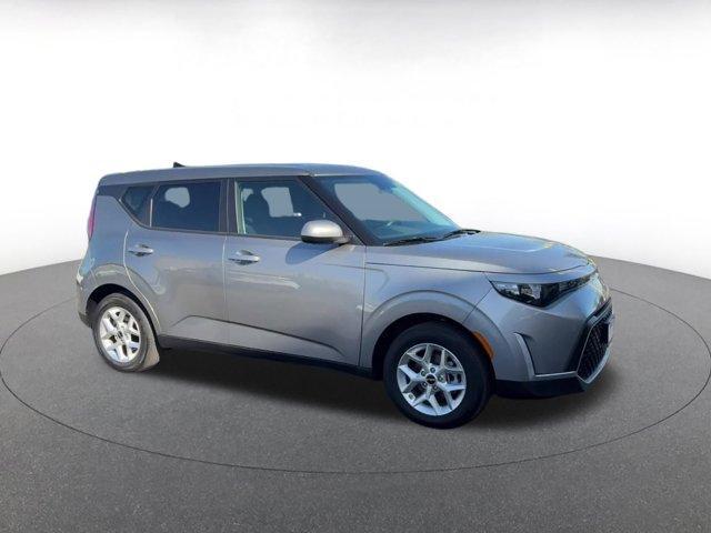 used 2025 Kia Soul car, priced at $17,876