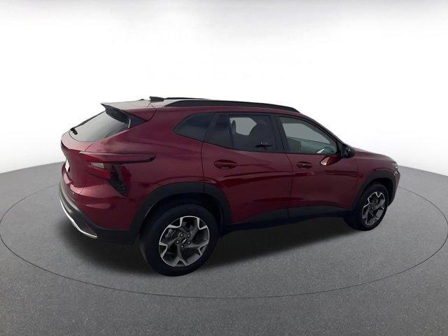 used 2025 Chevrolet Trax car, priced at $19,657