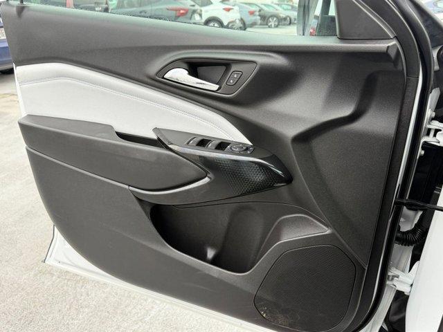 used 2025 Chevrolet Trax car, priced at $19,175