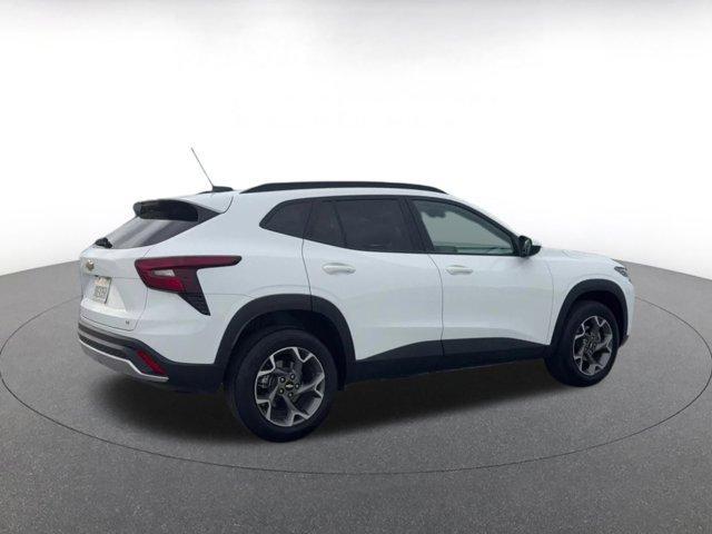 used 2025 Chevrolet Trax car, priced at $18,958