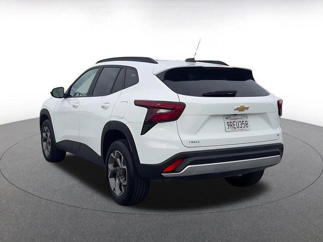 used 2025 Chevrolet Trax car, priced at $18,958