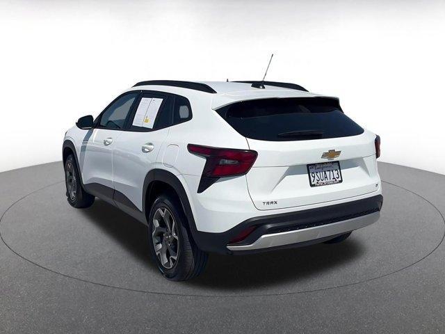 used 2025 Chevrolet Trax car, priced at $19,698