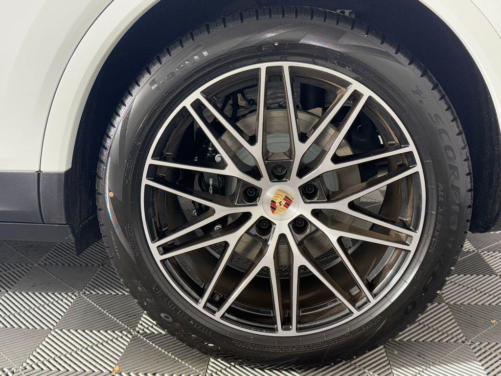 used 2026 Porsche Cayenne car, priced at $99,778