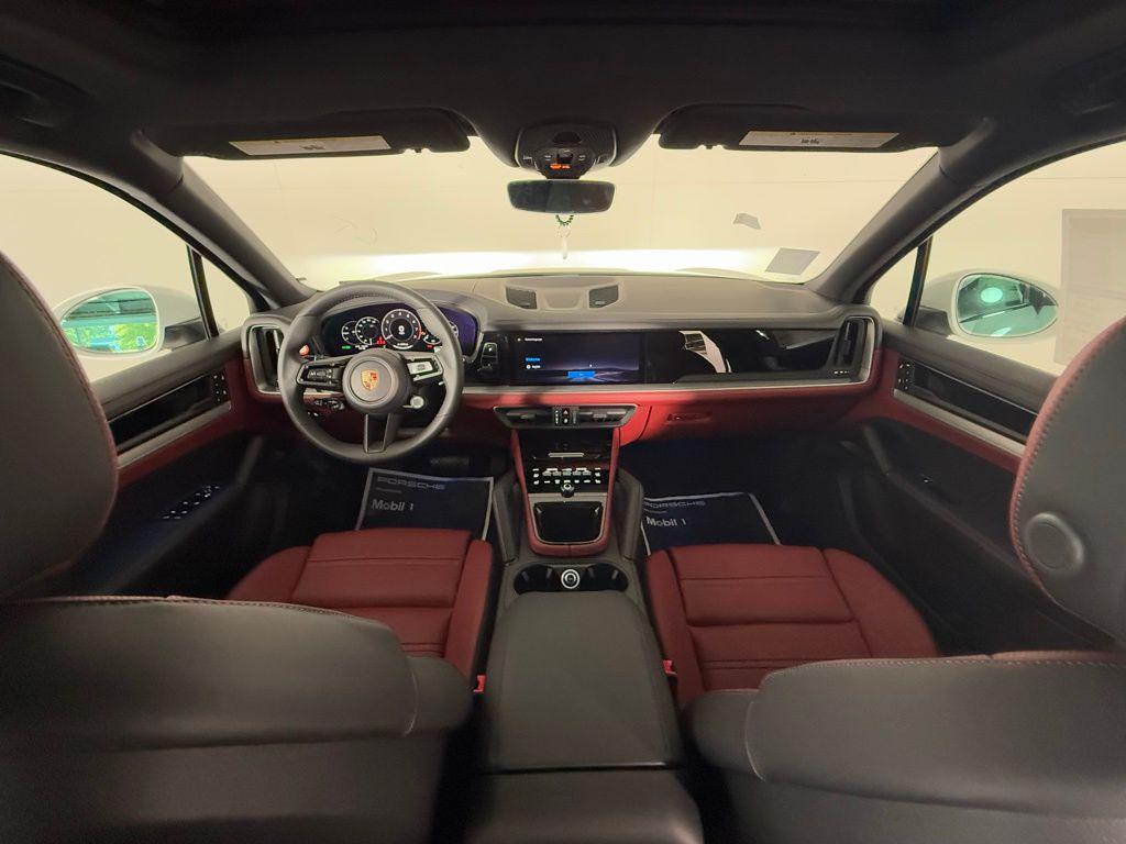 used 2026 Porsche Cayenne car, priced at $99,778