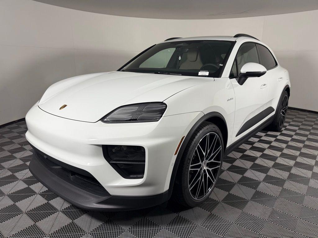 new 2025 Porsche Macan car, priced at $103,525