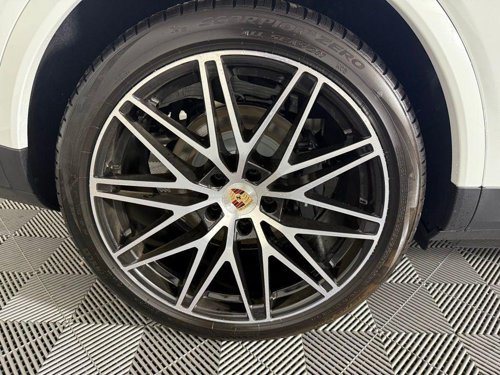 used 2025 Porsche Cayenne car, priced at $92,301
