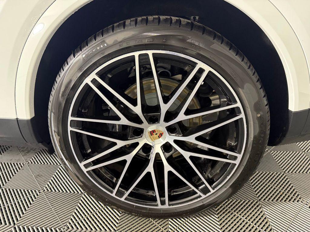 used 2025 Porsche Cayenne car, priced at $92,301