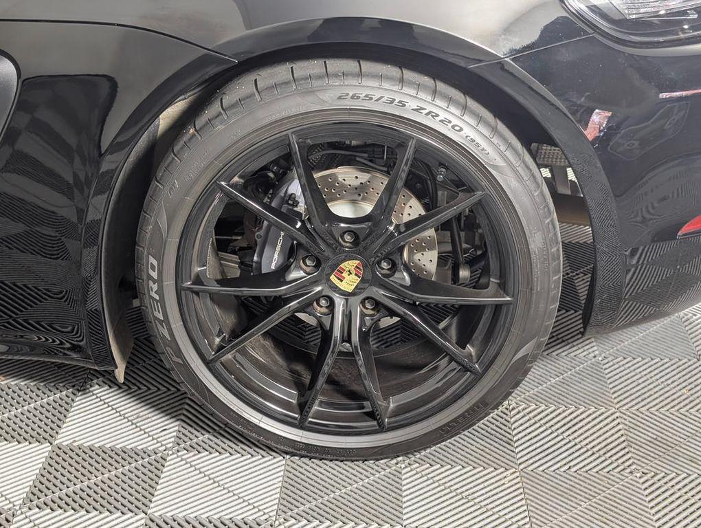 used 2023 Porsche 718 Boxster car