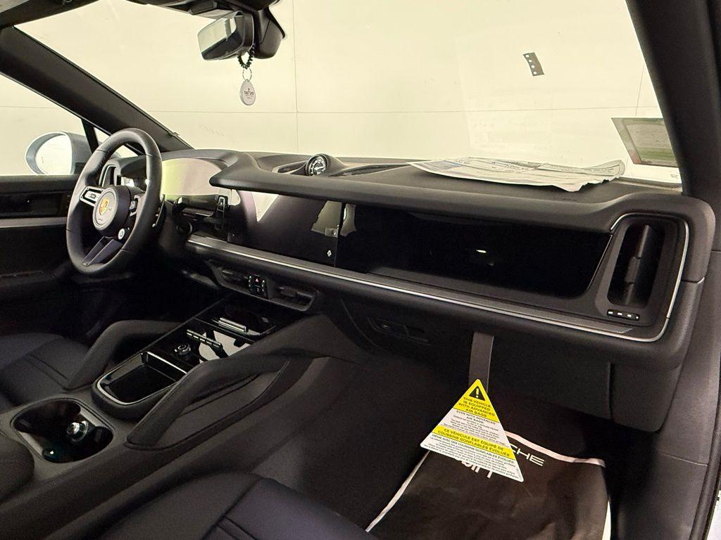new 2026 Porsche Cayenne car, priced at $110,580
