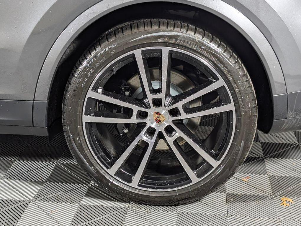new 2026 Porsche Cayenne car, priced at $127,540