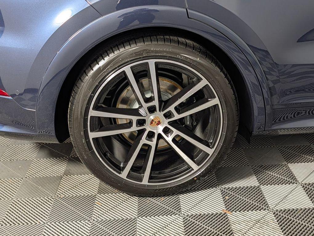new 2026 Porsche Cayenne car, priced at $155,010
