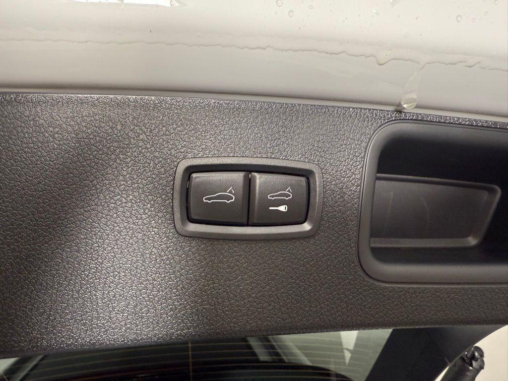 used 2025 Porsche Macan car, priced at $75,126