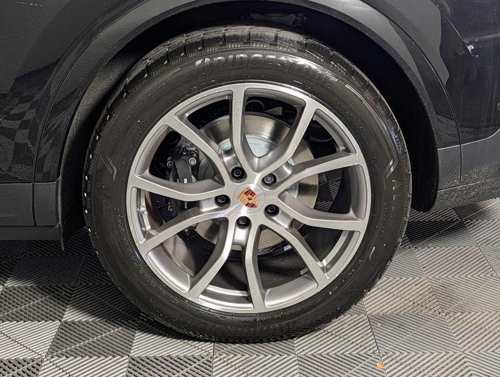 new 2026 Porsche Cayenne car, priced at $109,060