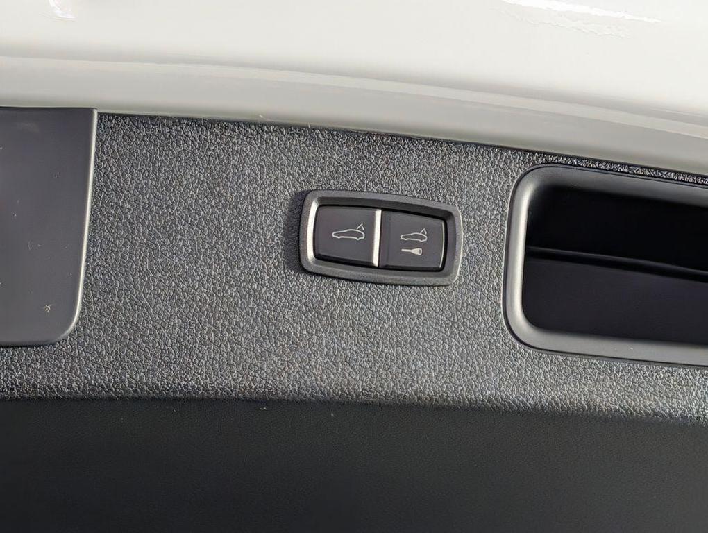 new 2026 Porsche Macan car, priced at $81,430