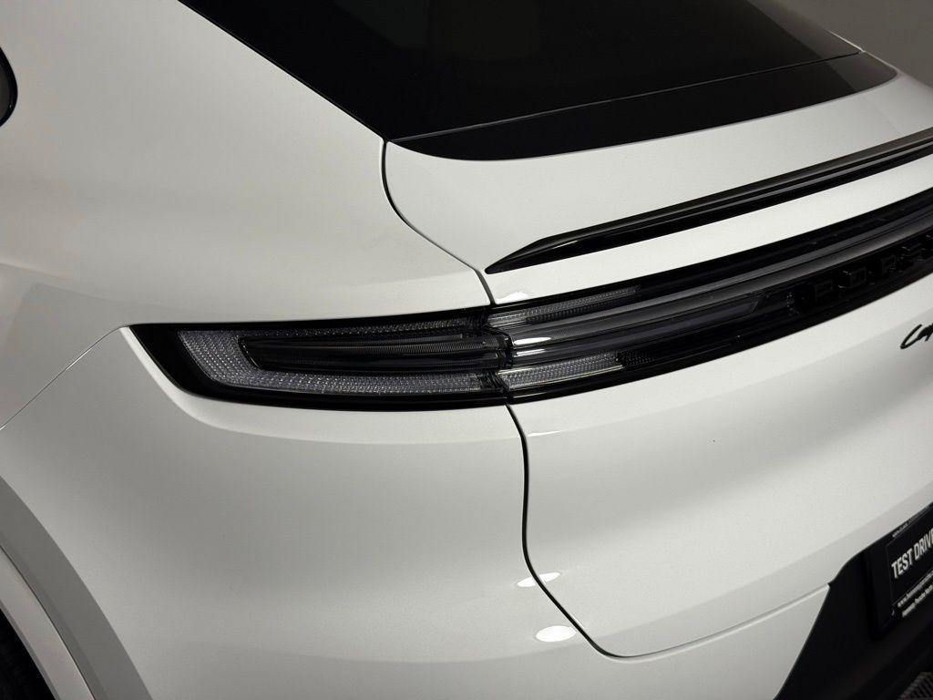 new 2025 Porsche Cayenne car, priced at $113,985