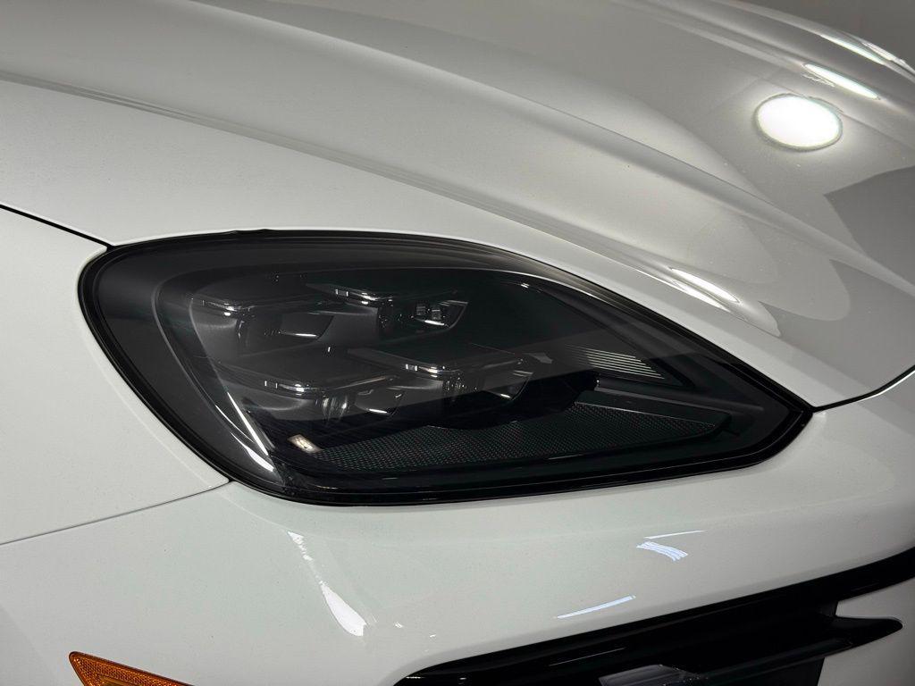 new 2025 Porsche Cayenne car, priced at $113,985
