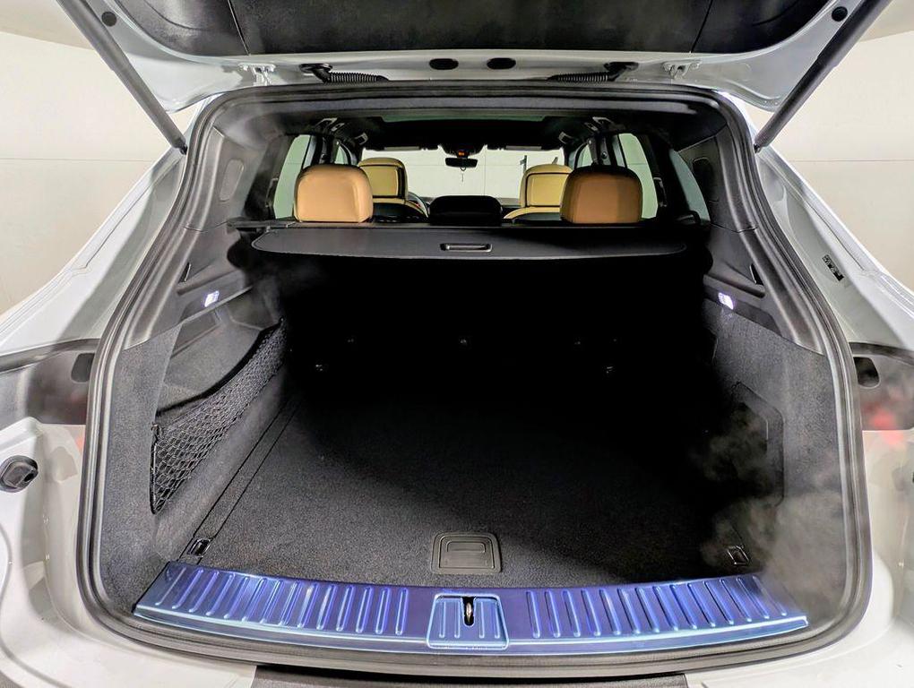 new 2026 Porsche Cayenne car, priced at $107,610