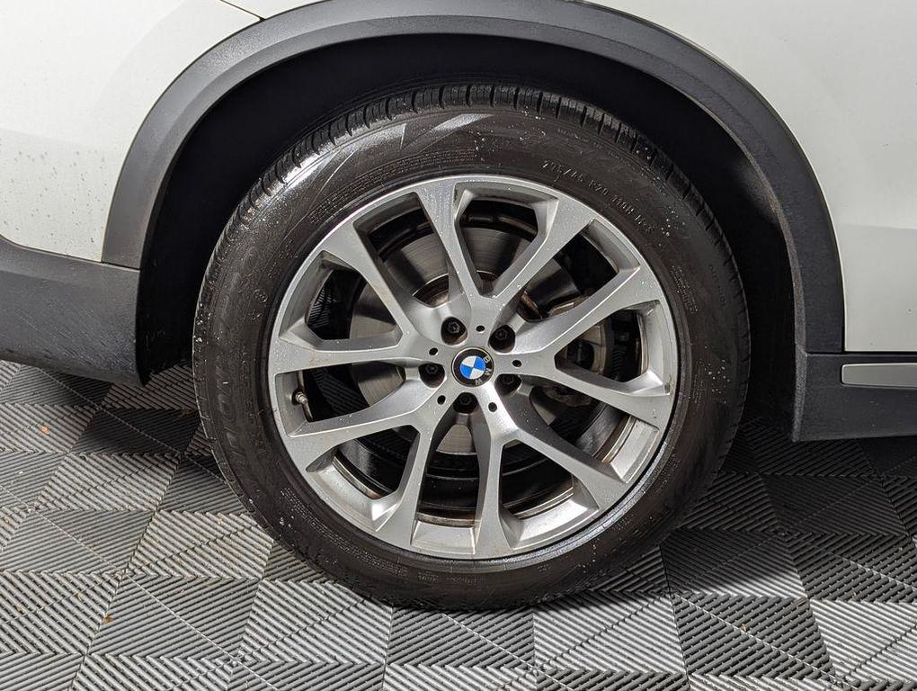 used 2021 BMW X5 car, priced at $28,523