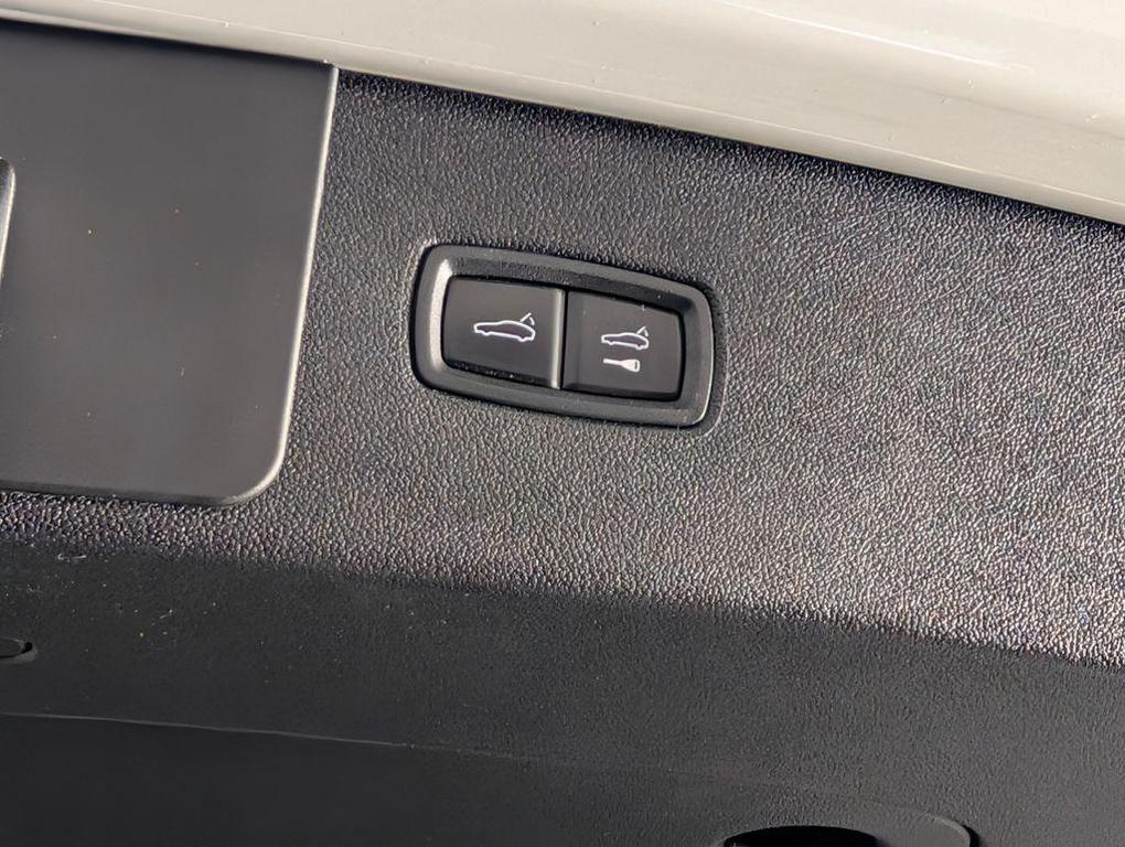used 2023 Porsche Cayenne car, priced at $64,365