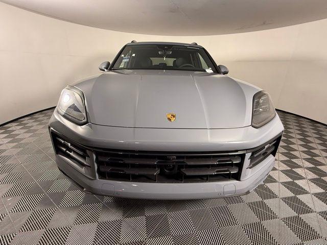 used 2025 Porsche Cayenne car, priced at $91,309