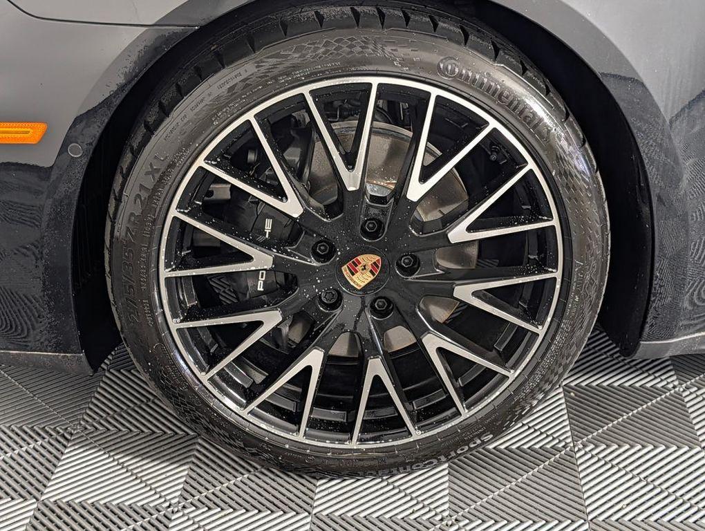 new 2026 Porsche Panamera car, priced at $134,700