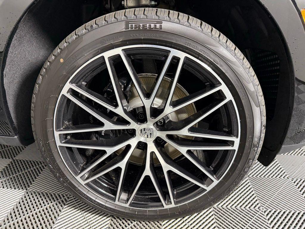 new 2025 Porsche Macan car, priced at $87,585