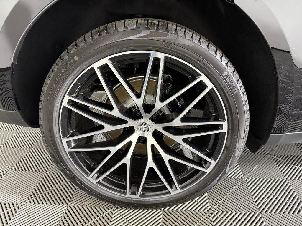 new 2025 Porsche Macan car, priced at $87,585