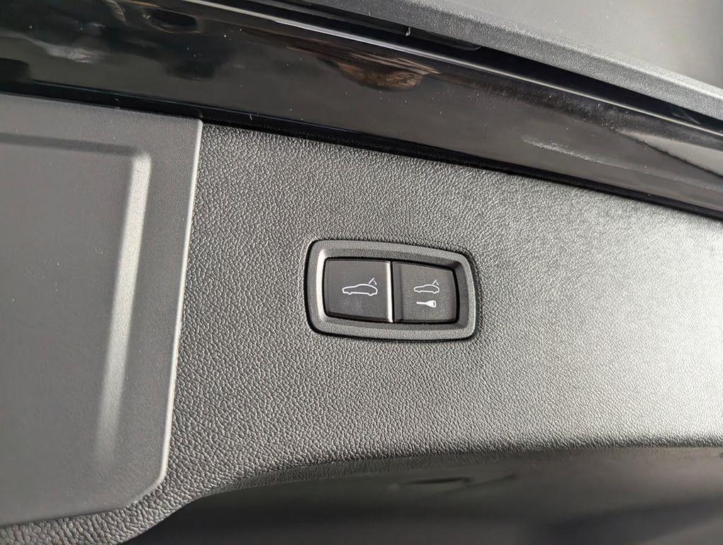 new 2026 Porsche Cayenne car, priced at $150,550