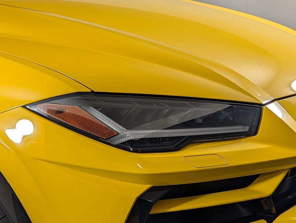 used 2020 Lamborghini Urus car, priced at $175,929