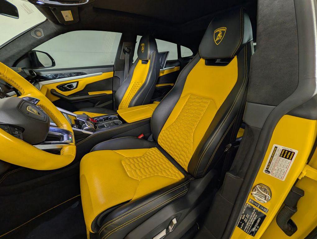 used 2020 Lamborghini Urus car, priced at $175,929