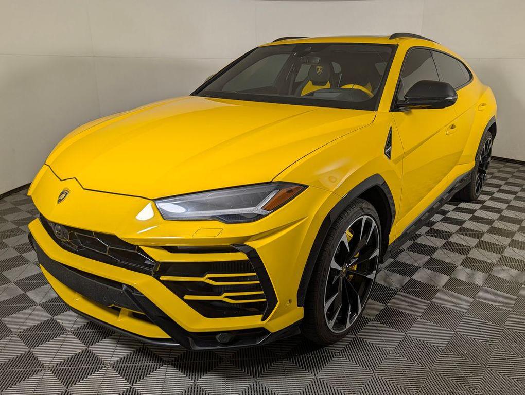 used 2020 Lamborghini Urus car, priced at $175,929