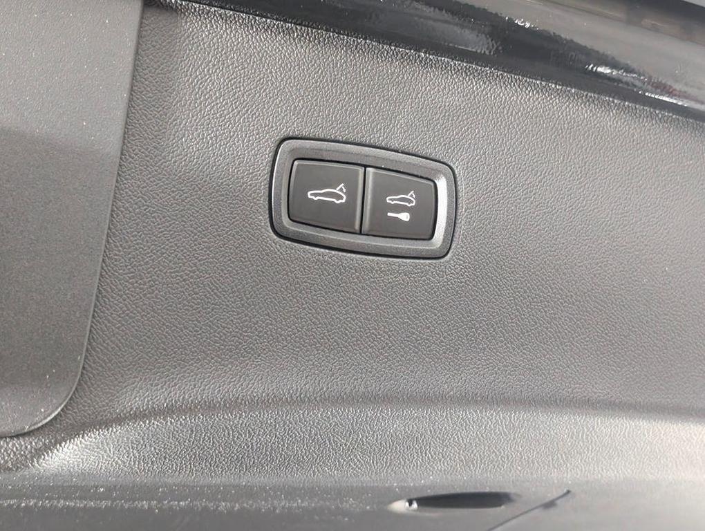 new 2026 Porsche Cayenne car, priced at $109,750