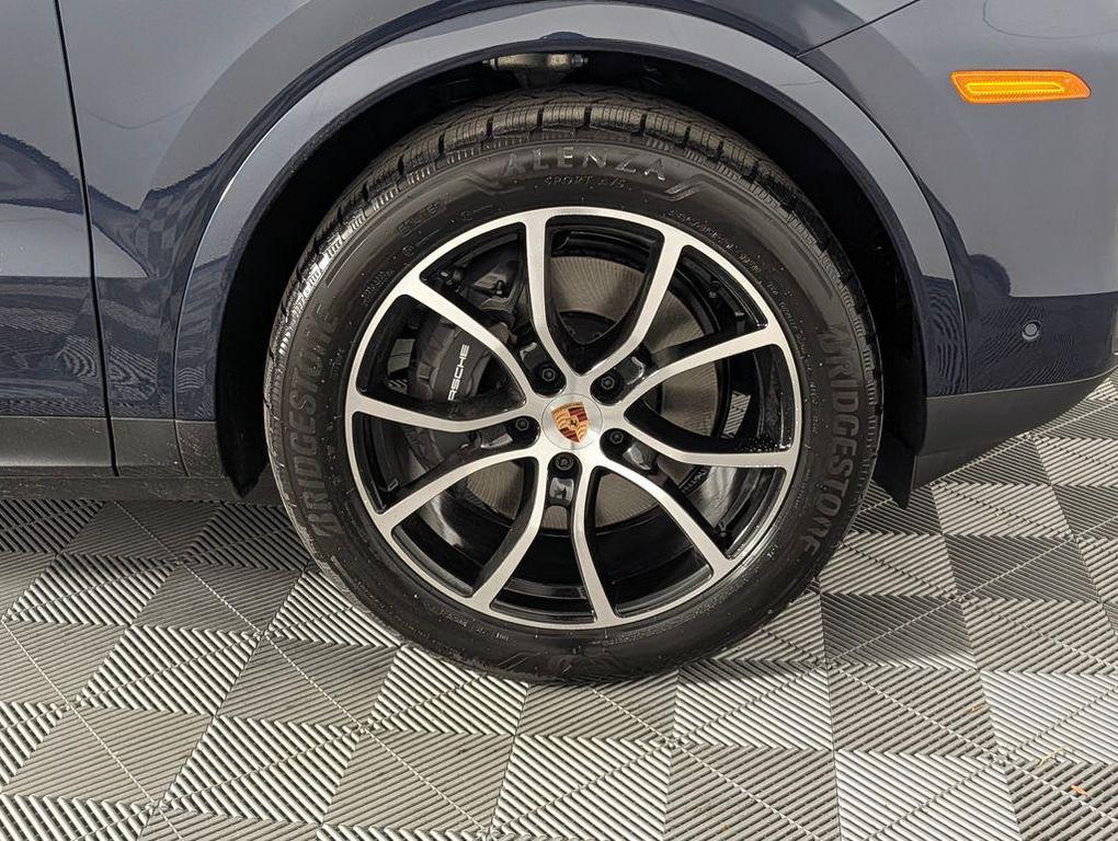 new 2026 Porsche Cayenne car, priced at $113,180