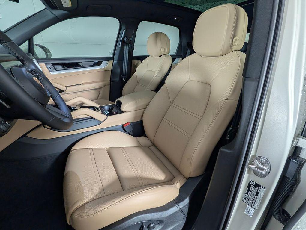 new 2026 Porsche Cayenne car, priced at $113,160