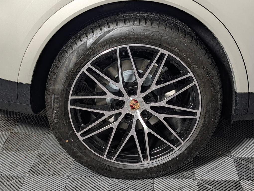 new 2026 Porsche Cayenne car, priced at $113,160