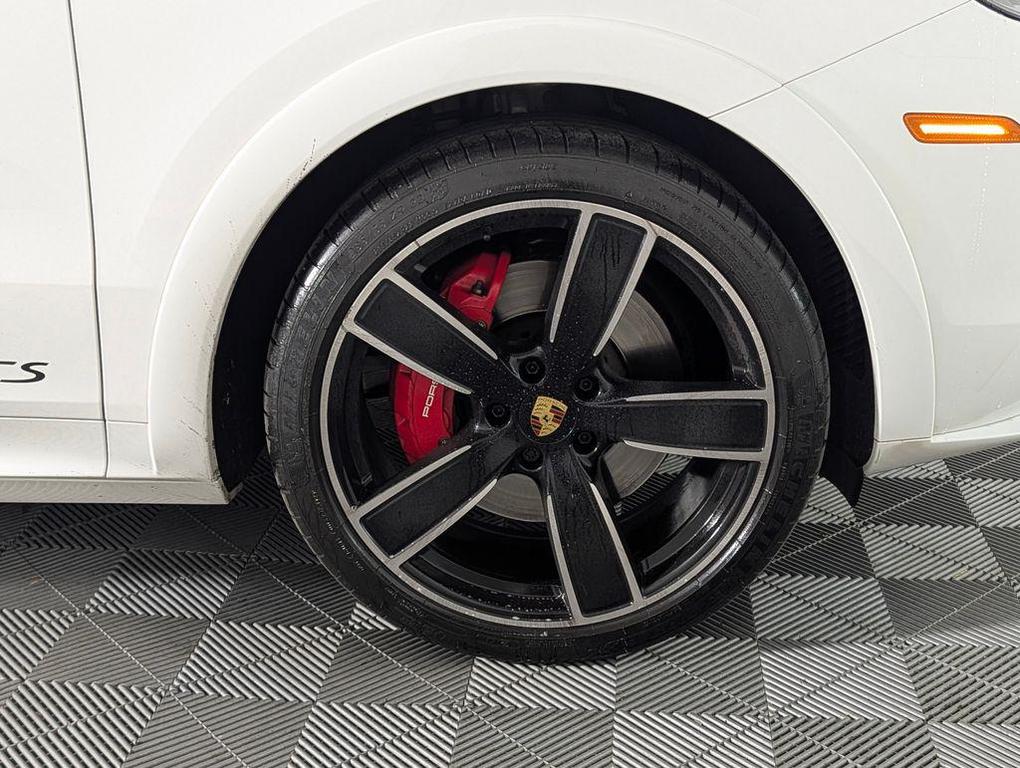 used 2023 Porsche Cayenne car, priced at $94,249