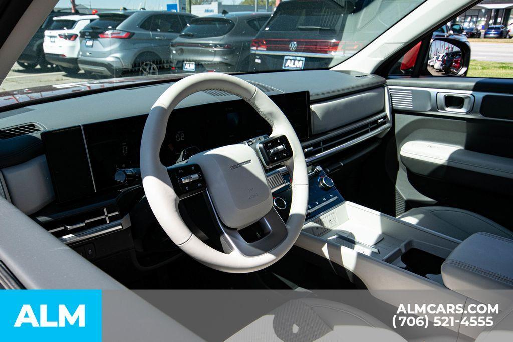used 2025 Hyundai Santa Fe car, priced at $29,920
