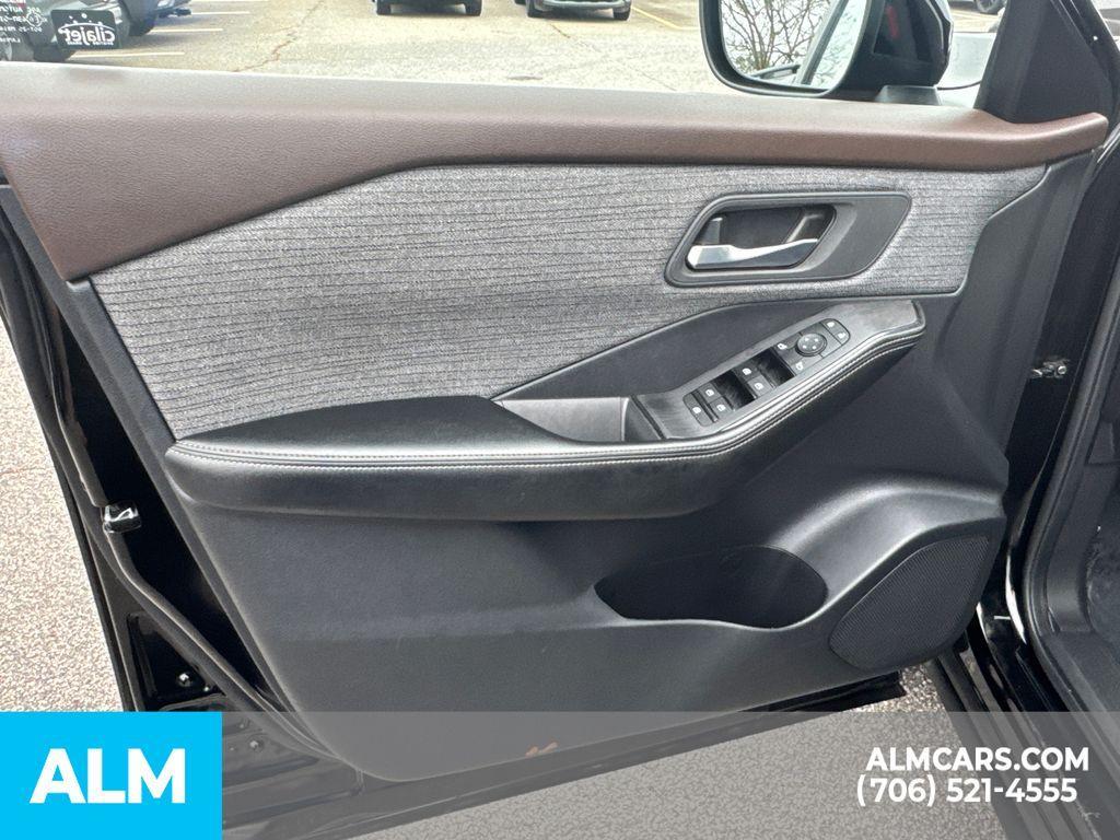 used 2023 Nissan Rogue car, priced at $18,220