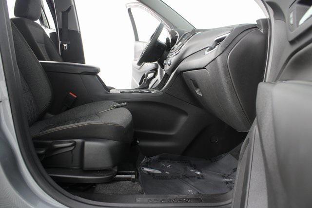 used 2024 Chevrolet Equinox car, priced at $22,996