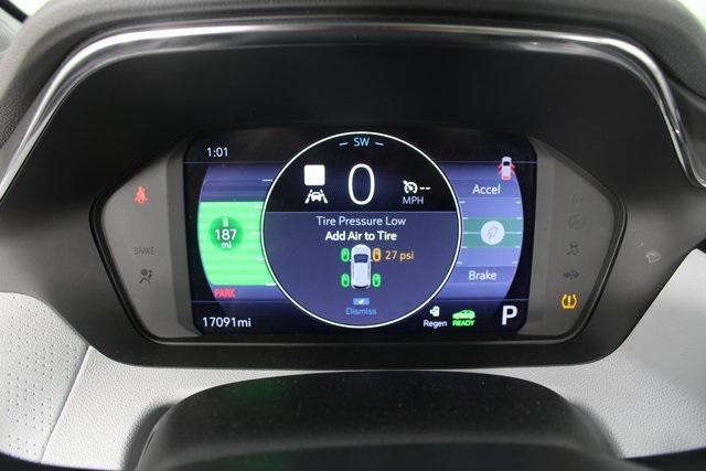 used 2023 Chevrolet Bolt EUV car, priced at $19,996