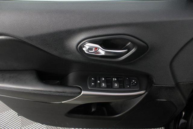 used 2019 Jeep Cherokee car, priced at $16,996