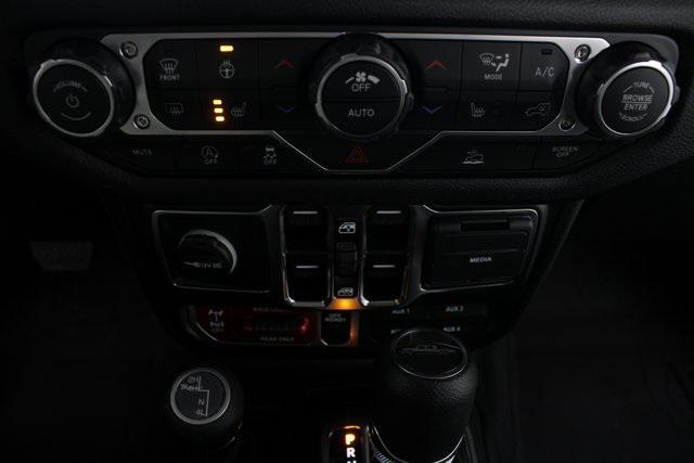 new 2026 Jeep Gladiator car, priced at $45,685