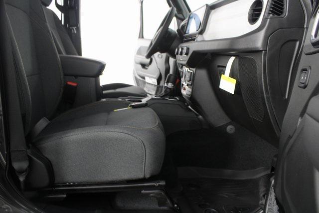 new 2026 Jeep Gladiator car, priced at $45,685