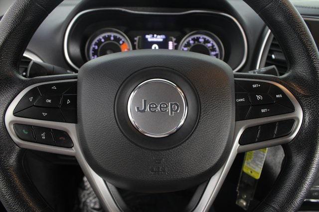 used 2019 Jeep Cherokee car, priced at $13,996